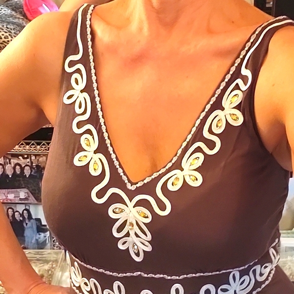 NWOT Stunning Bodycon Maxi-Dress, Chocolate w/Cream Embroidery, Crystals, M - Picture 9 of 16